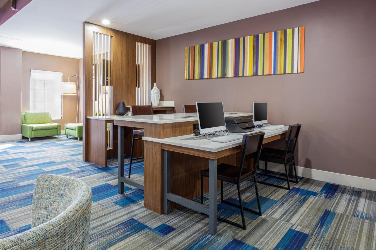 Express & By Ihg Newport News