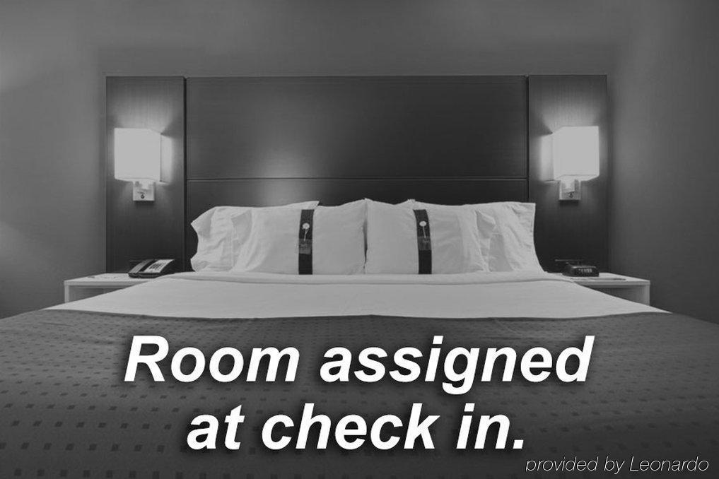 Express & By Ihg Hotel Newport News