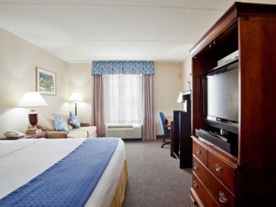 Express & By Ihg Hotel Newport News